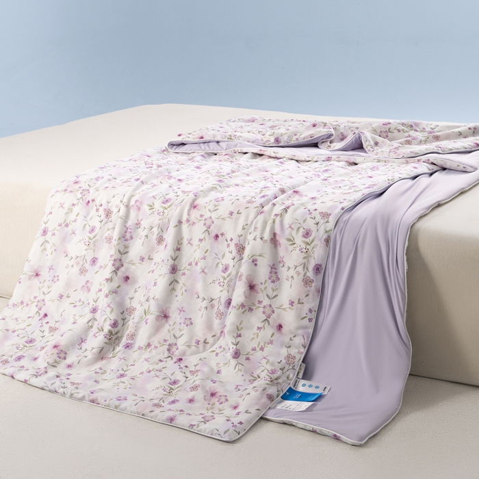 91家纺网 家纺一手货源 找家纺 金昱纺 2026春夏新款A类全棉双层纱棉花单夏被夏凉被空调被 莲礼枝-紫