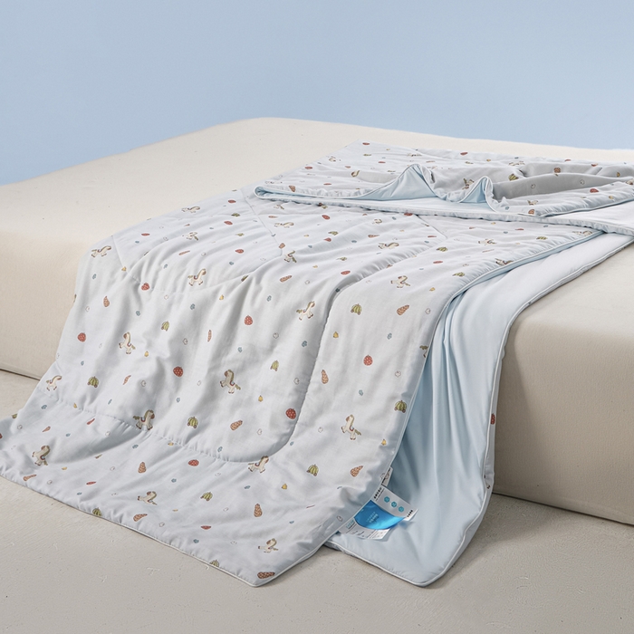 91家纺网 家纺一手货源 找家纺 金昱纺 2026春夏新款A类全棉双层纱棉花单夏被夏凉被空调被 南瓜马车-蓝