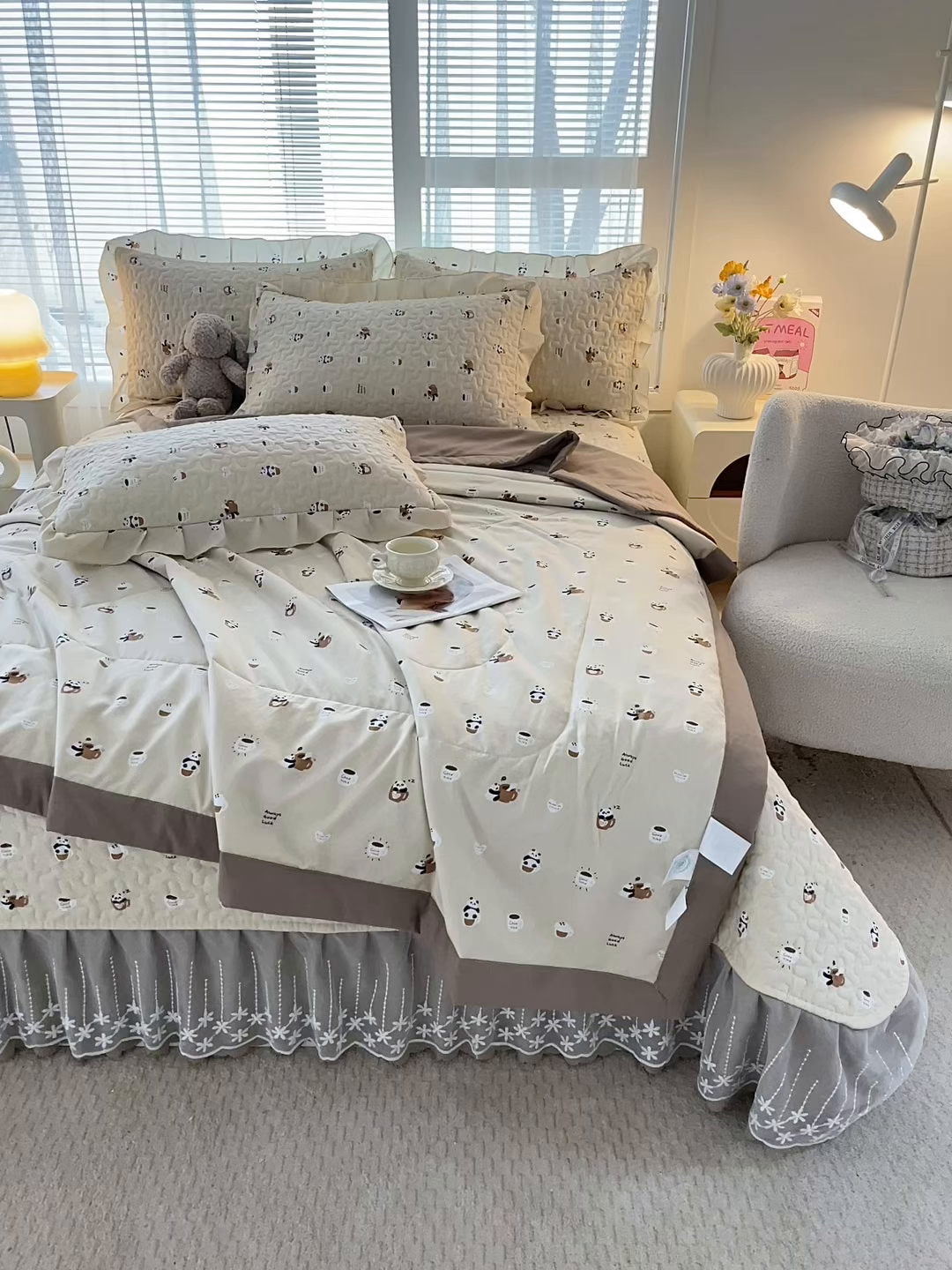 91家纺网 家纺一手货源 找家纺 艺慕家纺 2026新款夏被四件套 可爱熊仔