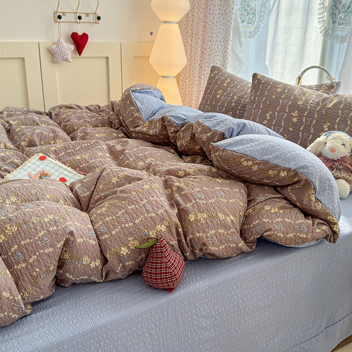 91家纺网 家纺一手货源 找家纺 竹合家纺 2026春夏新品高克重A类泡芙纱泡泡皱皱纱四件套海盐结美