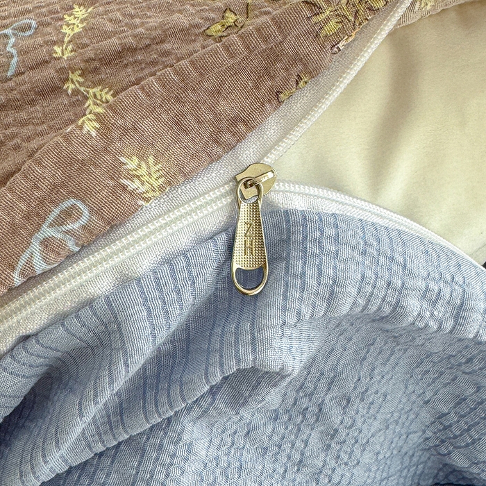 91家纺网 家纺一手货源 找家纺 竹合家纺 2026春夏新品高克重A类泡芙纱泡泡皱皱纱四件套海盐结美