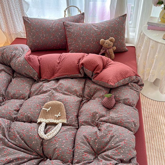 91家纺网 家纺一手货源 找家纺 竹合家纺 2026春夏新品高克重A类泡芙纱泡泡皱皱纱四件套花影里