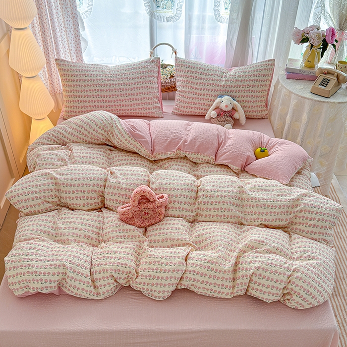 91家纺网 家纺一手货源 找家纺 竹合家纺 2026春夏新品高克重A类泡芙纱泡泡皱皱纱四件套春日小花