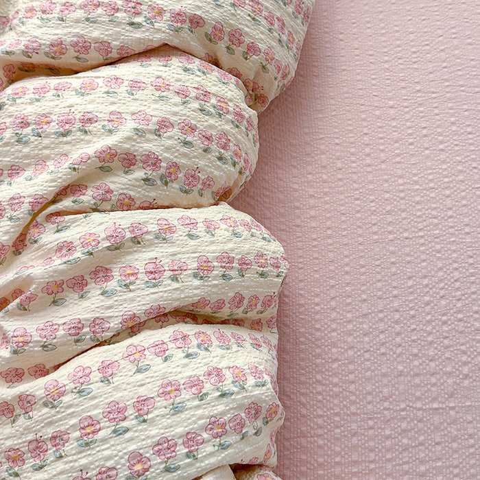 91家纺网 家纺一手货源 找家纺 竹合家纺 2026春夏新品高克重A类泡芙纱泡泡皱皱纱四件套春日小花