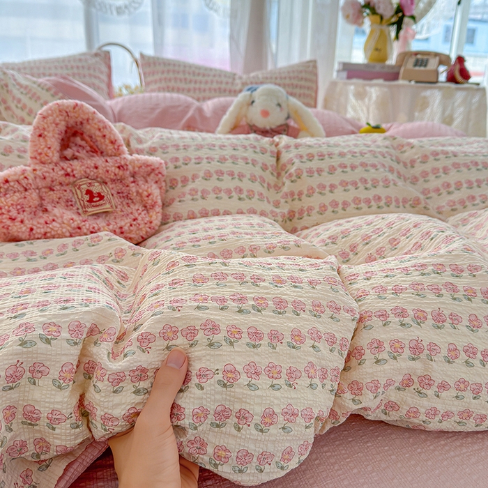 91家纺网 家纺一手货源 找家纺 竹合家纺 2026春夏新品高克重A类泡芙纱泡泡皱皱纱四件套春日小花