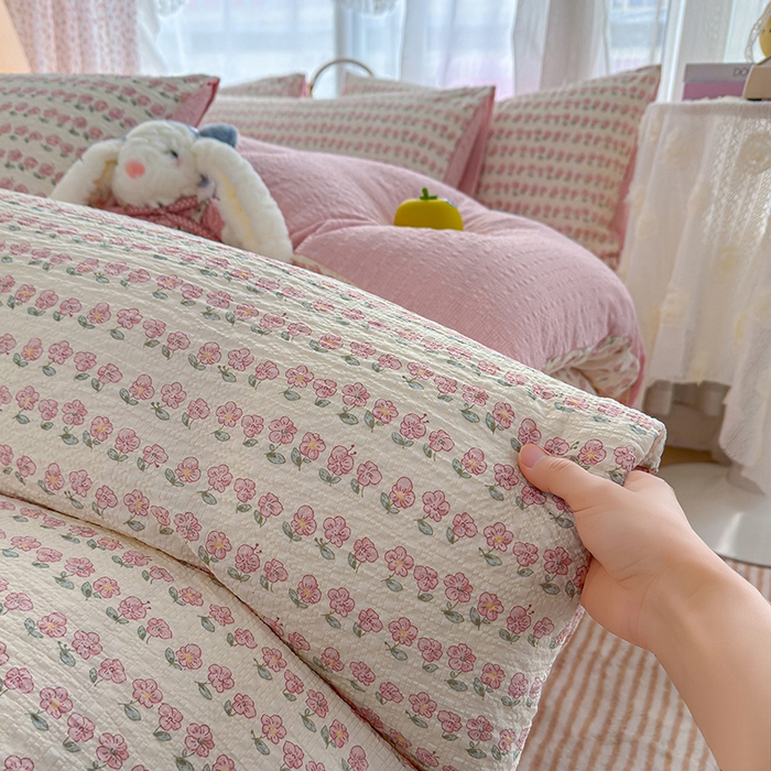 91家纺网 家纺一手货源 找家纺 竹合家纺 2026春夏新品高克重A类泡芙纱泡泡皱皱纱四件套春日小花