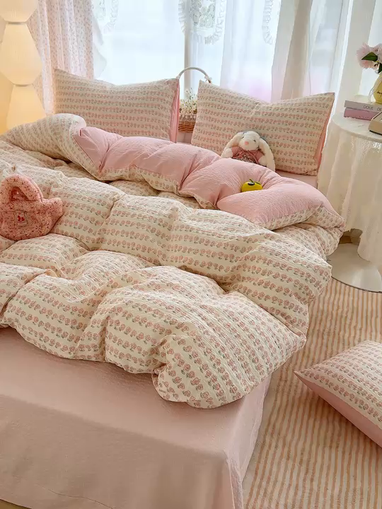 91家纺网 家纺一手货源 找家纺 竹合家纺 2026春夏新品高克重A类泡芙纱泡泡皱皱纱四件套春日小花