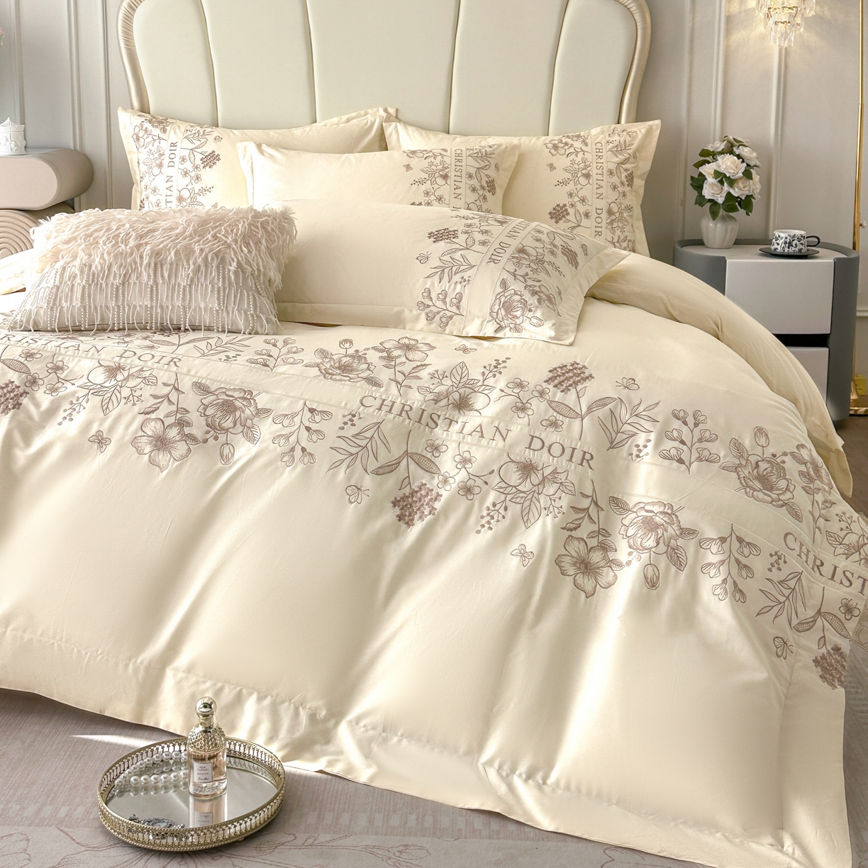 91家纺网 家纺一手货源 找家纺 绒掌柜家纺（品质焕新） 2026新款喷气全棉纯棉刺绣宽边四件套-清韵系列-版权产品-礼盒装 清韵-奶白