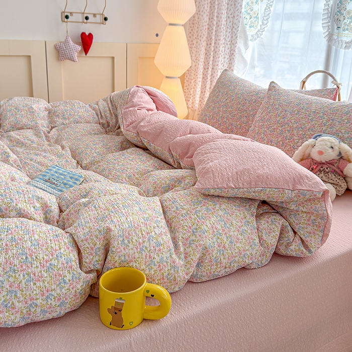 91家纺网 家纺一手货源 找家纺 竹合家纺 2026春夏新品高克重A类泡芙纱泡泡皱皱纱四件套花间兔