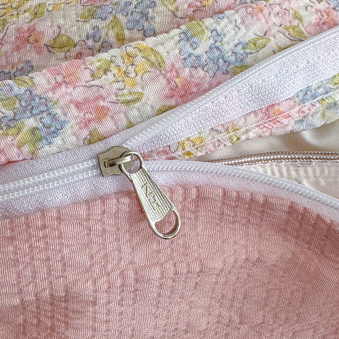 91家纺网 家纺一手货源 找家纺 竹合家纺 2026春夏新品高克重A类泡芙纱泡泡皱皱纱四件套花间兔