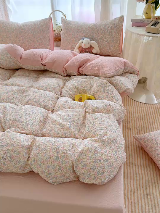 91家纺网 家纺一手货源 找家纺 竹合家纺 2026春夏新品高克重A类泡芙纱泡泡皱皱纱四件套花间兔