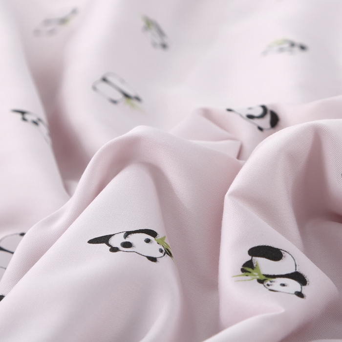 91家纺网 家纺一手货源 找家纺 薇玛仕 2026小熊猫系列-60支精梳长绒棉双拼角宽边双A类母婴级儿童蚕丝夏凉被空调被 小熊猫-粉