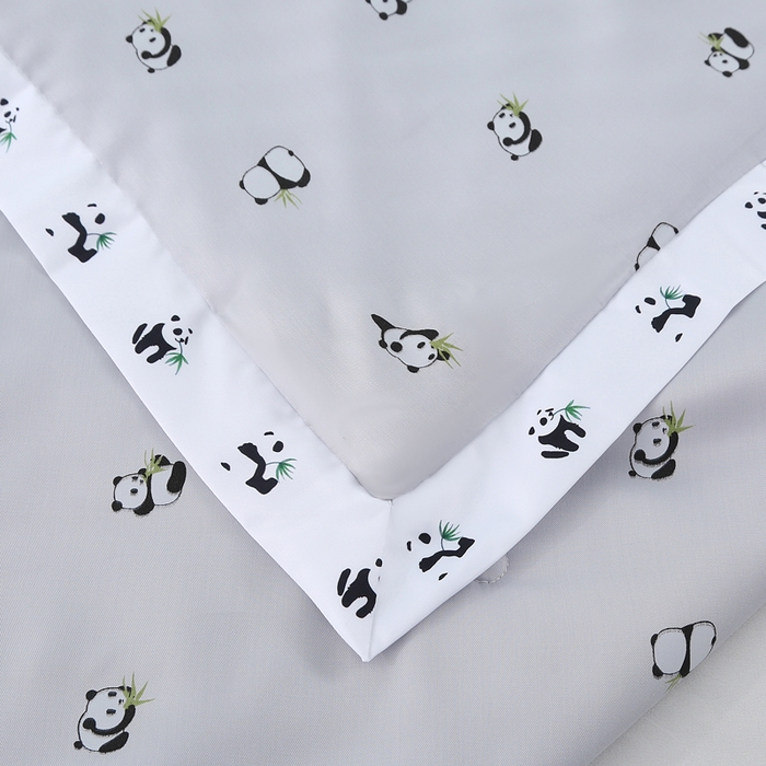 91家纺网 家纺一手货源 找家纺 薇玛仕 2026小熊猫系列-60支精梳长绒棉双拼角宽边双A类母婴级儿童蚕丝夏凉被空调被 小熊猫-灰