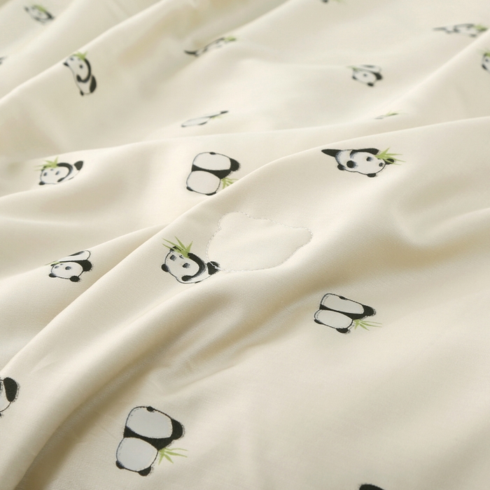 91家纺网 家纺一手货源 找家纺 薇玛仕 2026小熊猫系列-60支精梳长绒棉双拼角宽边双A类母婴级儿童蚕丝夏凉被空调被 小熊猫-金