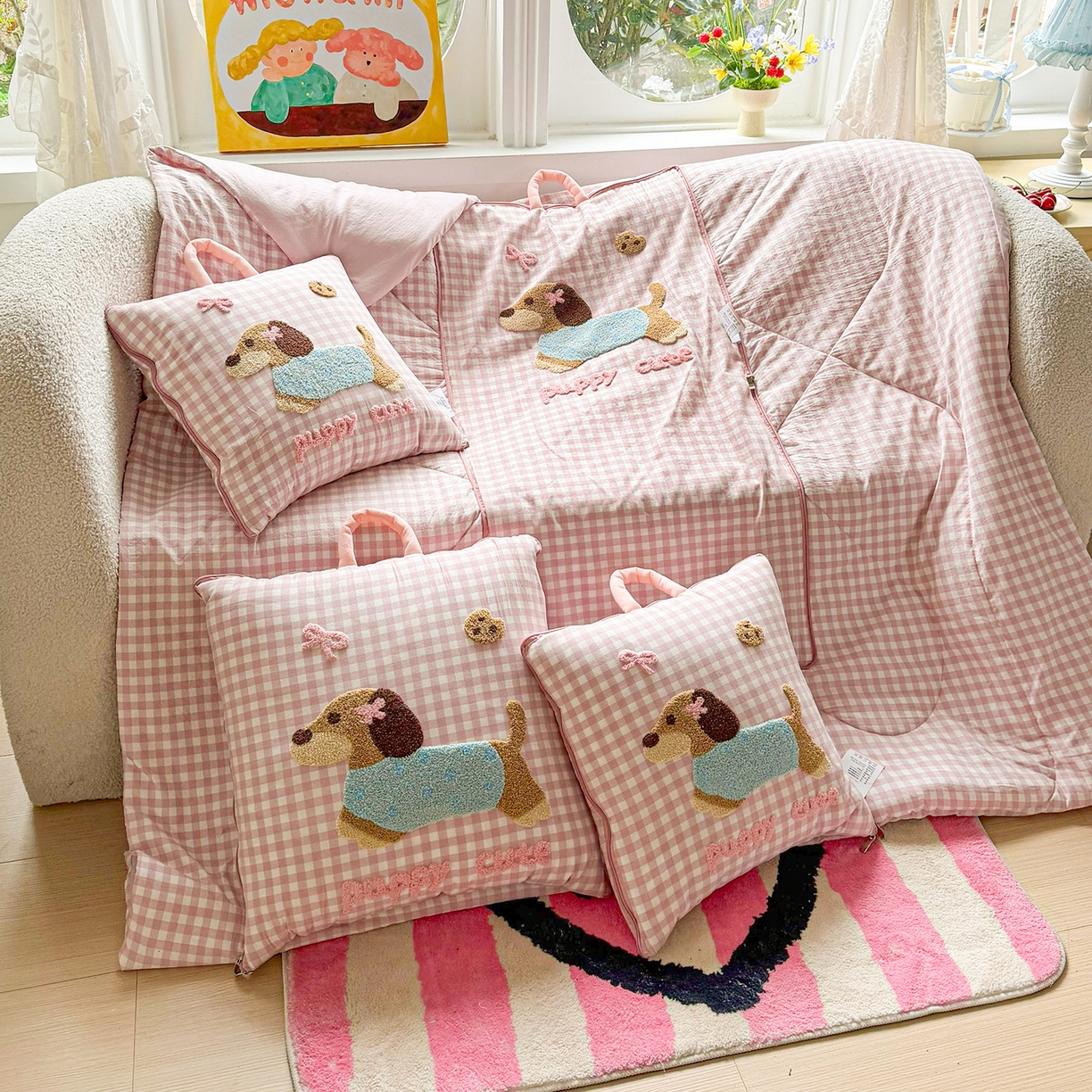 91家纺网 家纺一手货源 找家纺 （总）古本家居 2026新款四季款水洗腊肠狗抱枕被