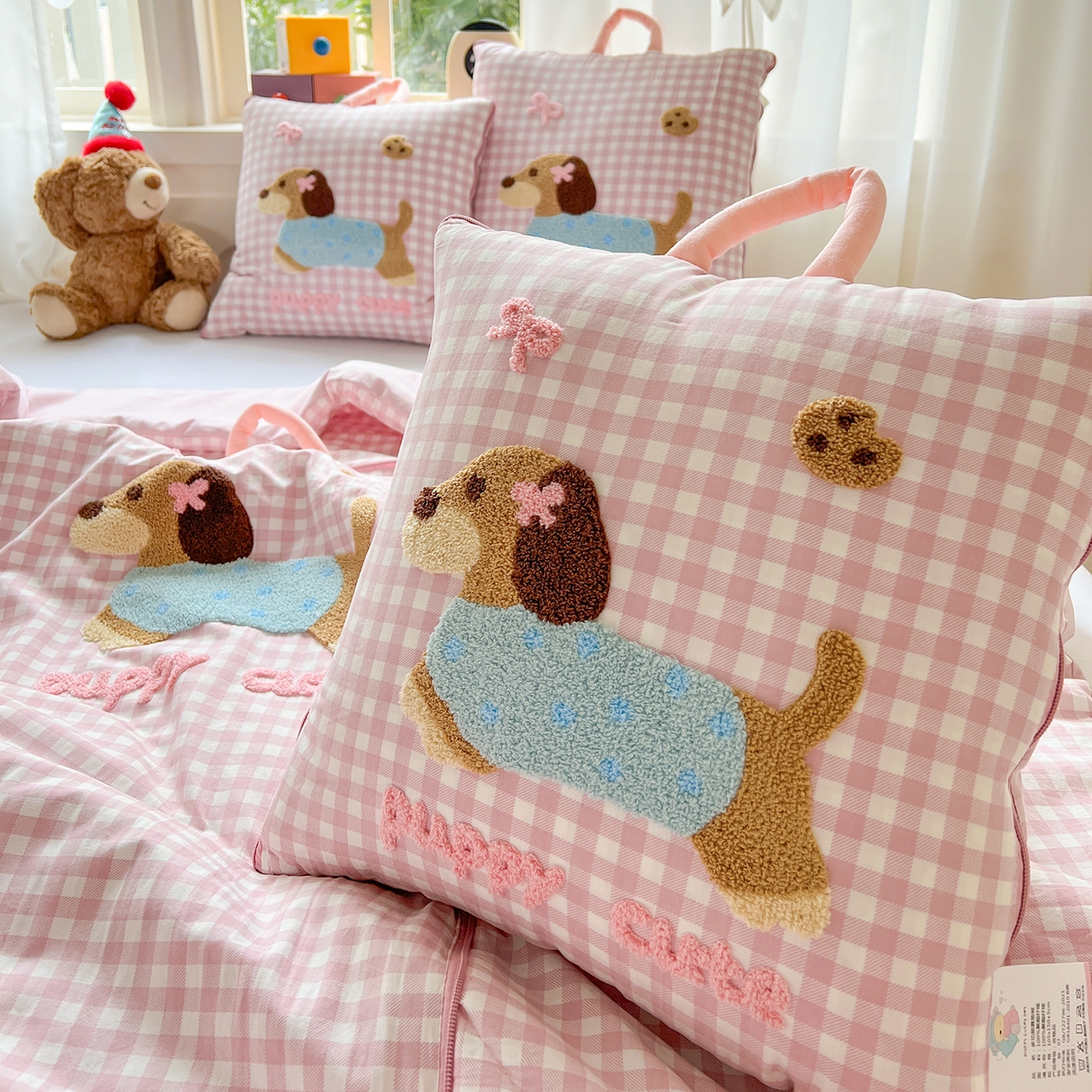 91家纺网 家纺一手货源 找家纺 （总）古本家居 2026新款四季款水洗腊肠狗抱枕被