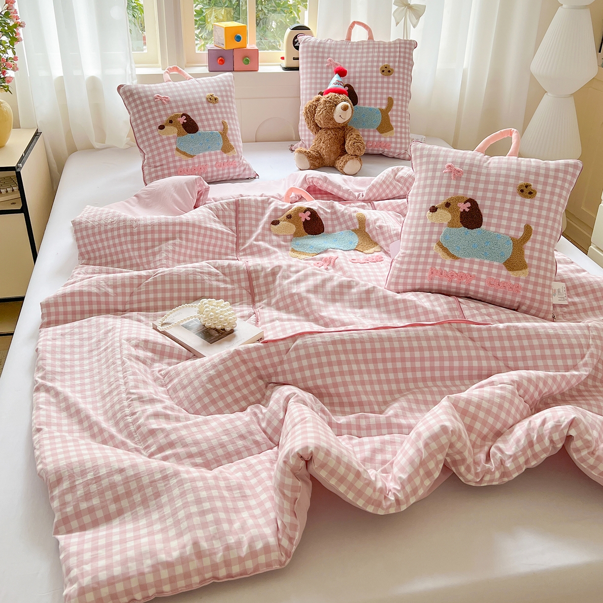 91家纺网 家纺一手货源 找家纺 （总）古本家居 2026新款四季款水洗腊肠狗抱枕被