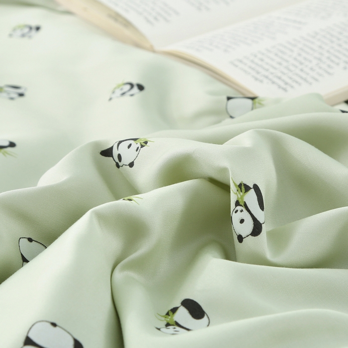 91家纺网 家纺一手货源 找家纺 薇玛仕 2026小熊猫系列-60支精梳长绒棉双拼角宽边双A类母婴级儿童蚕丝夏凉被空调被 小熊猫-绿