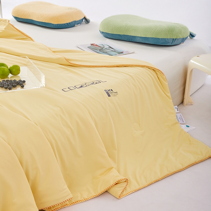 91家纺网 家纺一手货源 找家纺 VIP被业 2026新款云母凉感丝A类夏被夏凉被空调被 黄色