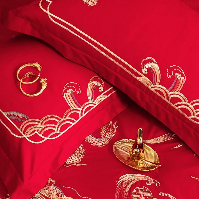 91家纺网 家纺一手货源 找家纺 晶缦家纺 2026新款喷气全棉13376纯棉刺绣花婚庆四件套 龙啸凤吟