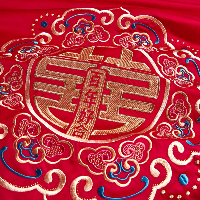 91家纺网 家纺一手货源 找家纺 晶缦家纺 2026新款喷气全棉13376纯棉刺绣花婚庆四件套 百年好合