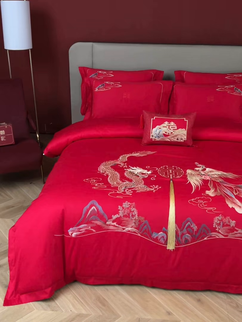 91家纺网 家纺一手货源 找家纺 晶缦家纺 2026新款喷气全棉13376纯棉刺绣花婚庆四件套 龙凤传玺