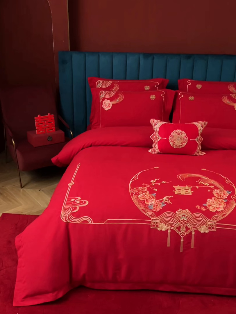 91家纺网 家纺一手货源 找家纺 晶缦家纺 2026新款喷气全棉13376纯棉刺绣花婚庆四件套 缘来是你