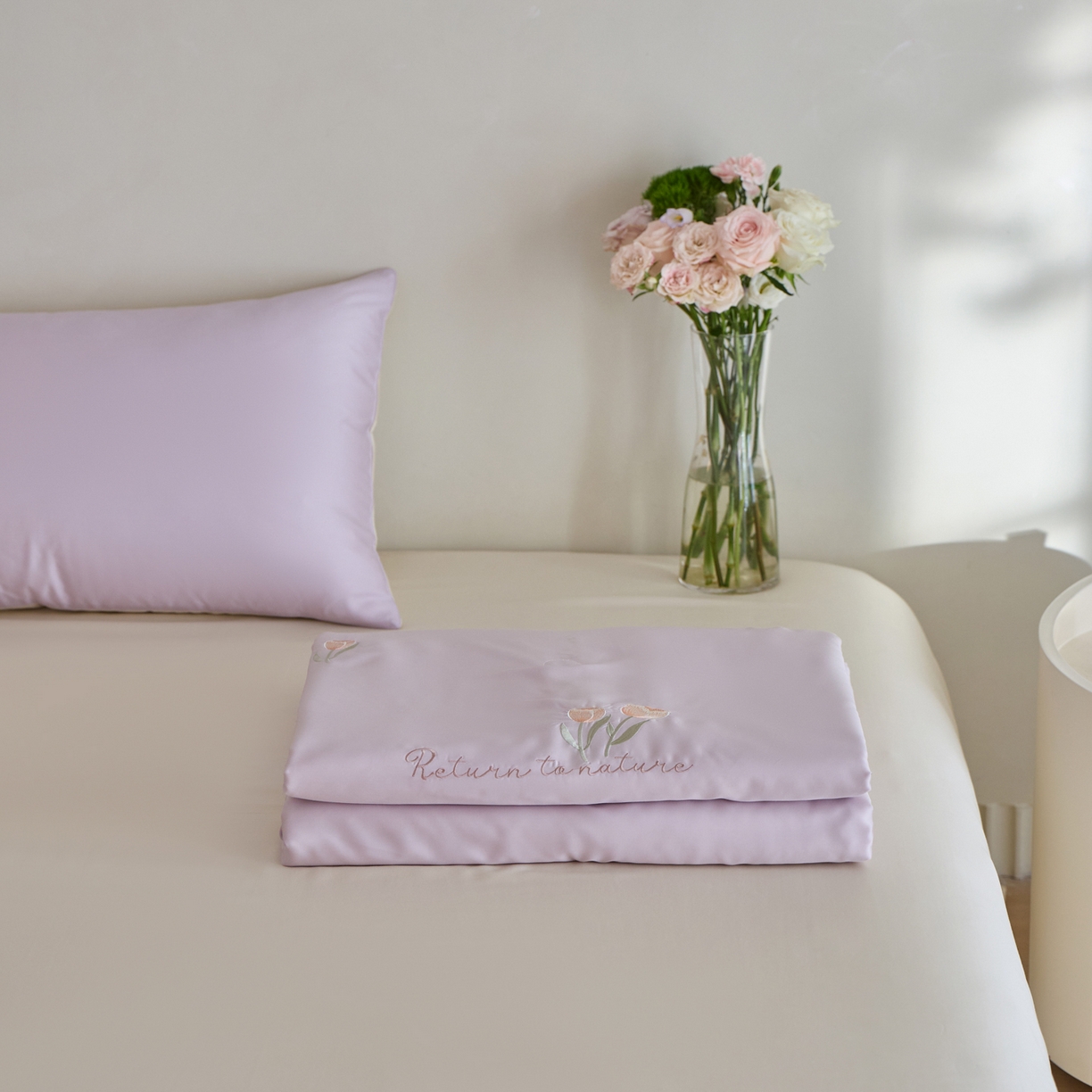 91家纺网 家纺一手货源 找家纺 A+爱家（纪梵茜） 2026新款迷迭香李官奇大豆被兰精天丝夏被四件套莱赛尔绣花夏凉被凉感空调被 迷迭香-丁香紫