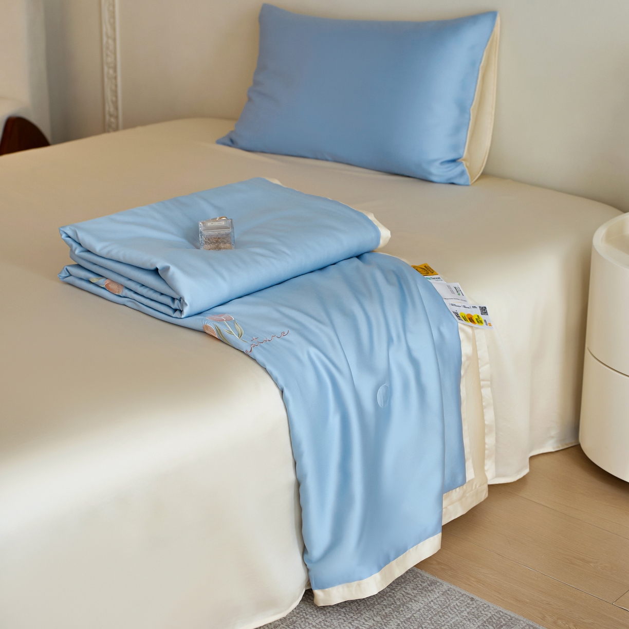 A+爱家（纪梵茜） 2026新款迷迭香李官奇大豆被兰精天丝夏被四件套莱赛尔绣花夏凉被凉感空调被 迷迭香-蔚蓝