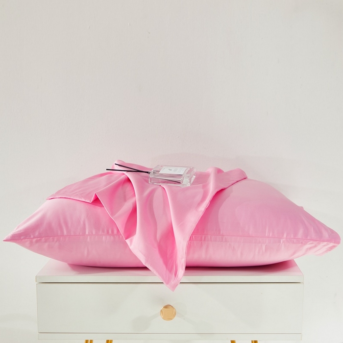 91家纺网 家纺一手货源 找家纺 晶缦家纺 2026新款全棉A类纯棉60支贡缎长绒棉纯色单枕套单品枕套枕套单件 琳琅-粉红色