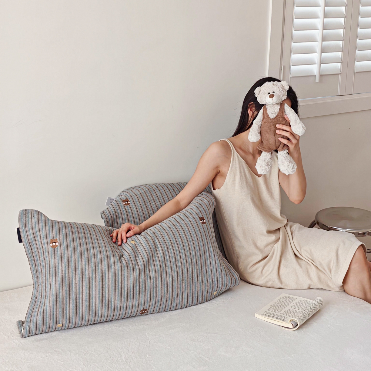 91家纺网 家纺一手货源 找家纺 沐瑟家纺 2026新款麦兜纯棉纱布枕巾-麦兜系列 麦兜-蓝色 55*80cm枕巾一对