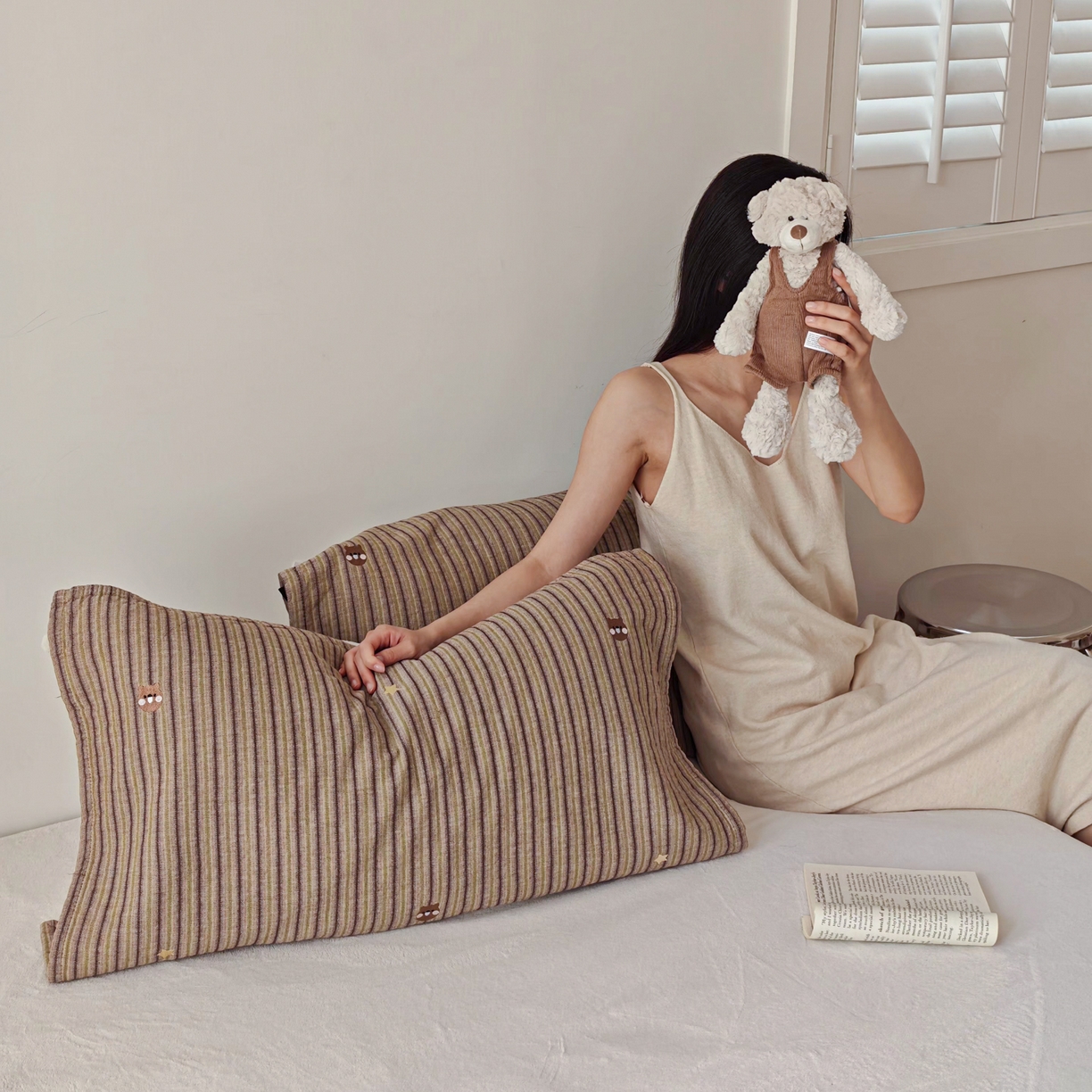 91家纺网 家纺一手货源 找家纺 沐瑟家纺 2026新款麦兜纯棉纱布枕巾-麦兜系列 麦兜-绿色 55*80cm枕巾一对