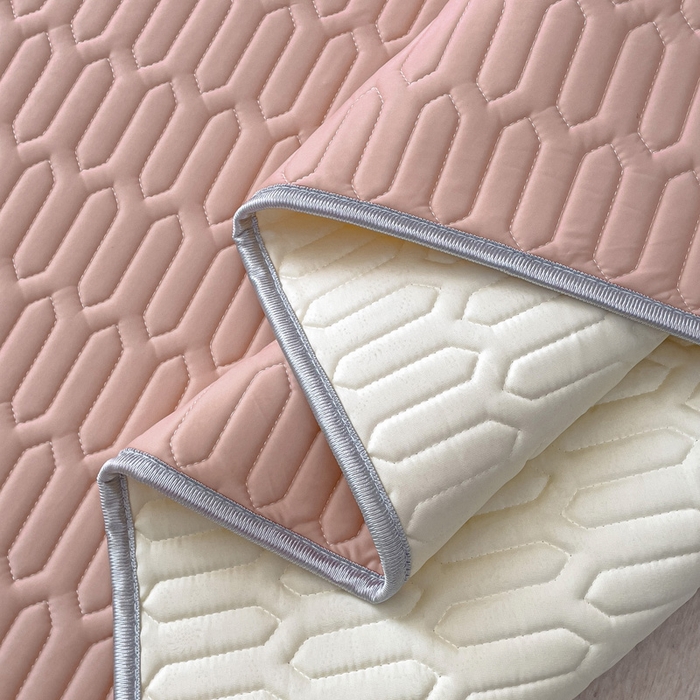 91家纺网 家纺一手货源 找家纺 优雅星家纺 2026新款凉感丝乳胶凉席纯色系列 藕粉