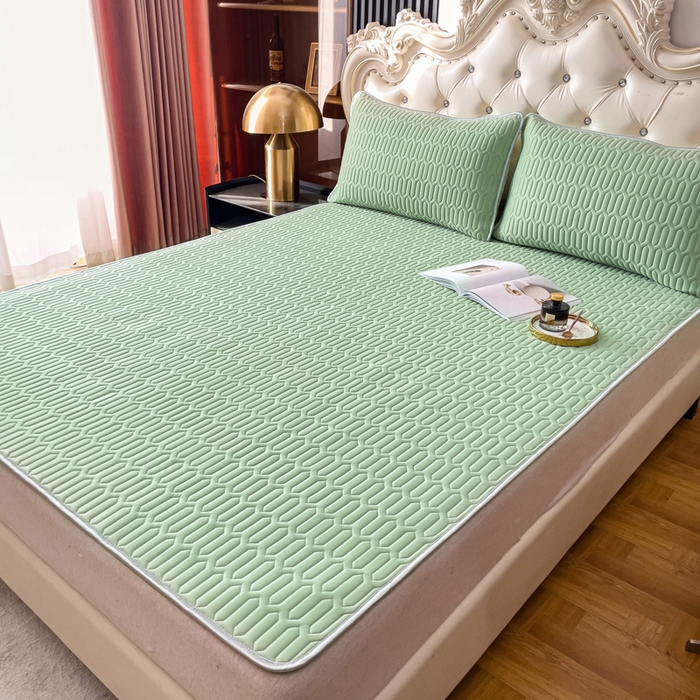 91家纺网 家纺一手货源 找家纺 优雅星家纺 2026新款凉感丝乳胶凉席纯色系列 橄榄绿