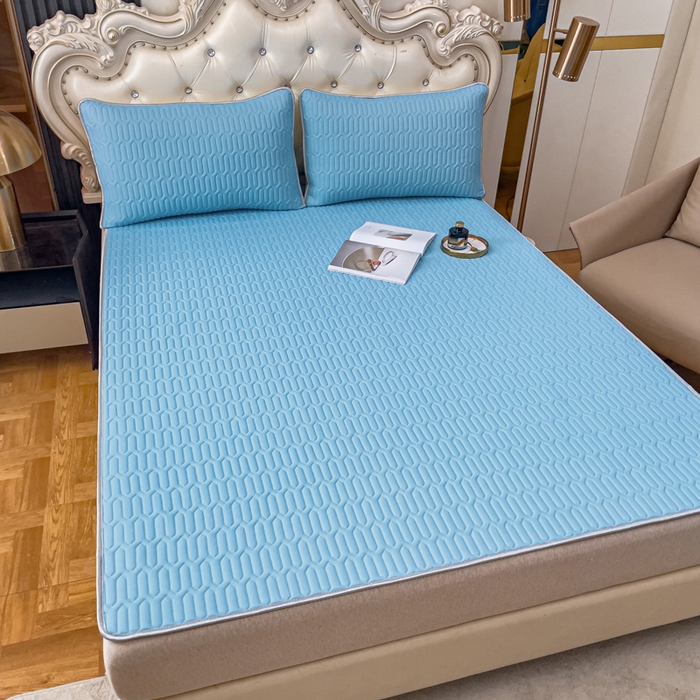 91家纺网 家纺一手货源 找家纺 优雅星家纺 2026新款凉感丝乳胶凉席纯色系列 天空蓝