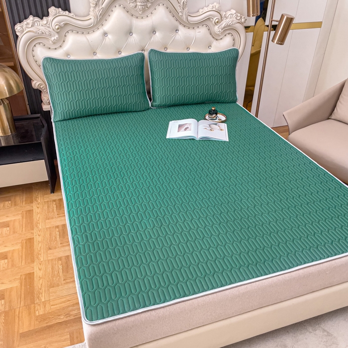 91家纺网 家纺一手货源 找家纺 优雅星家纺 2026新款凉感丝乳胶凉席纯色系列 墨绿