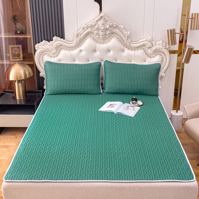 91家纺网 家纺一手货源 找家纺 优雅星家纺 2026新款凉感丝乳胶凉席纯色系列 墨绿