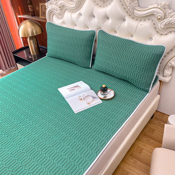 91家纺网 家纺一手货源 找家纺 优雅星家纺 2026新款凉感丝乳胶凉席纯色系列 墨绿