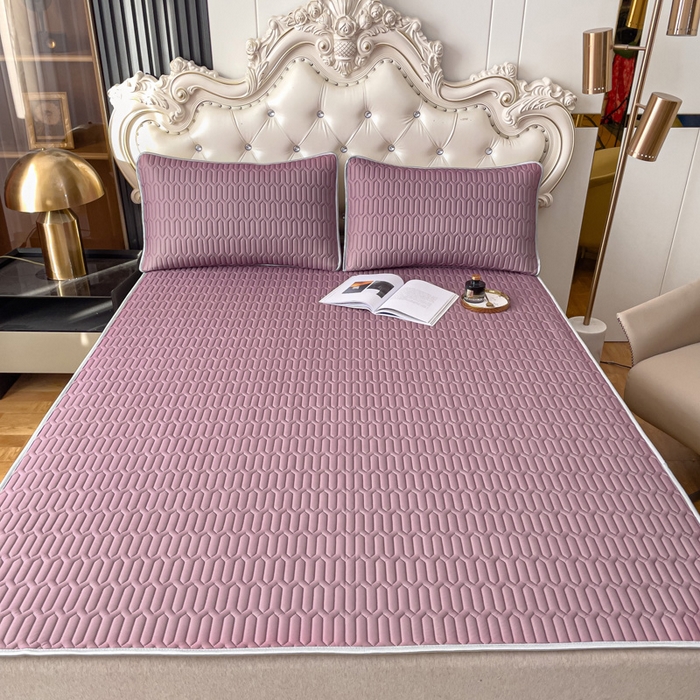 91家纺网 家纺一手货源 找家纺 优雅星家纺 2026新款凉感丝乳胶凉席纯色系列 轻奢紫