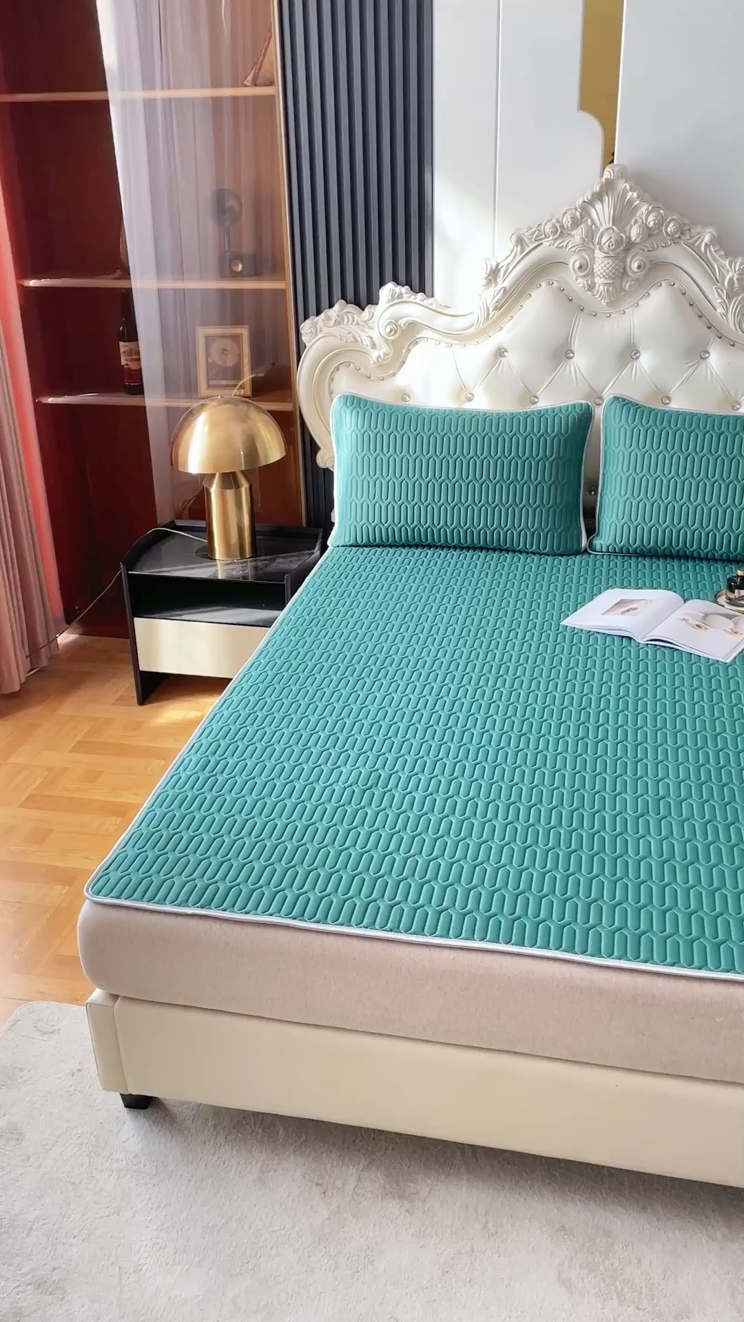 91家纺网 家纺一手货源 找家纺 优雅星家纺 2026新款凉感丝乳胶凉席纯色系列 墨绿