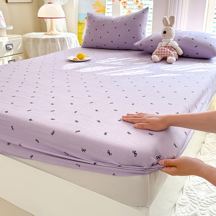 91家纺网 家纺一手货源 找家纺 九诺家纺 2026春夏新款丝柔棉小清新单床笠床罩保护套床笠单件床笠三件套 浪漫心动