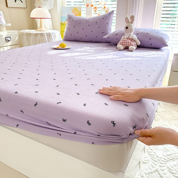 91家纺网 家纺一手货源 找家纺 九诺家纺 2026春夏新款丝柔棉小清新单床笠床罩保护套床笠单件床笠三件套 浪漫心动