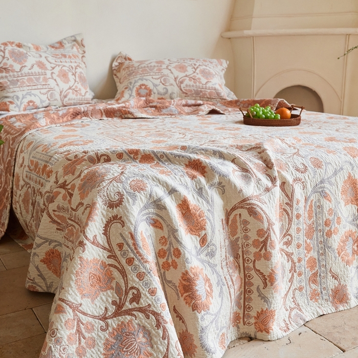 91家纺网 家纺一手货源 找家纺 沐瑟家纺 2026新款床盖三件套 复古花韵-桔