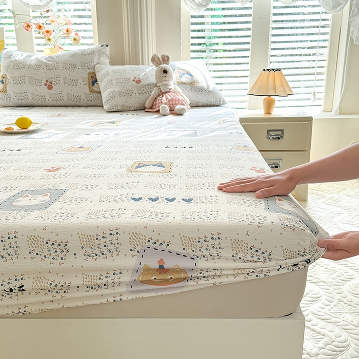 91家纺网 家纺一手货源 找家纺 九诺家纺 2026春夏新款丝柔棉小清新单床笠床罩保护套床笠单件床笠三件套 喵喵物语