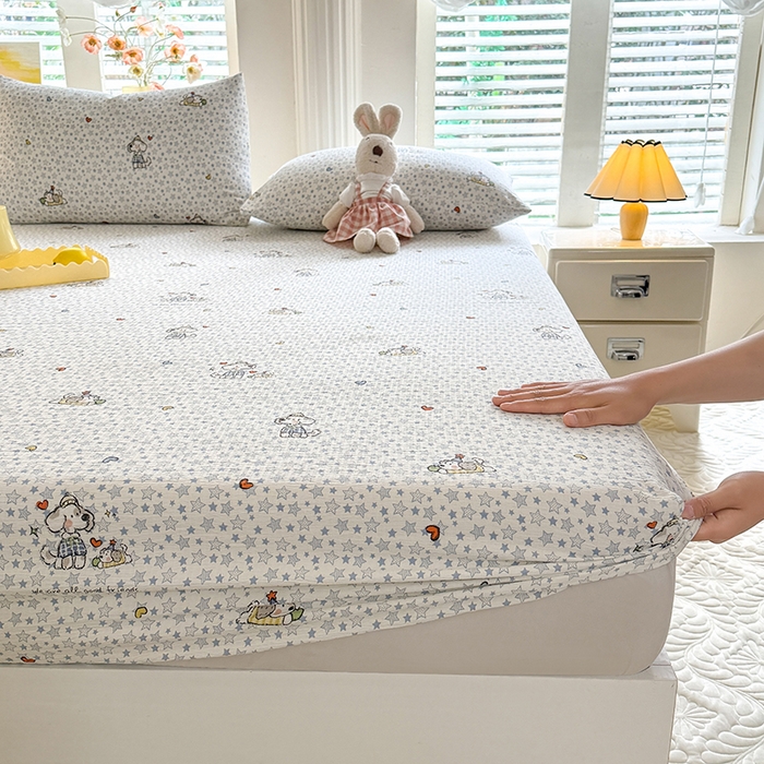 91家纺网 家纺一手货源 找家纺 九诺家纺 2026春夏新款丝柔棉小清新单床笠床罩保护套床笠单件床笠三件套 暖心小狗