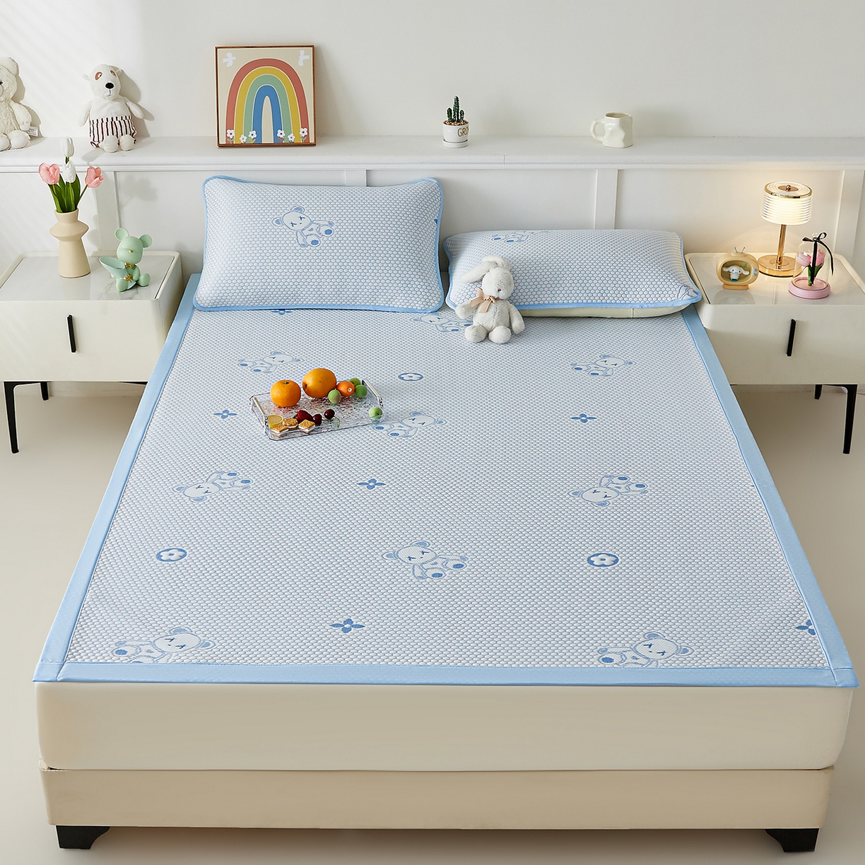 91家纺网 家纺一手货源 找家纺 奇丝雅 2026新款夏季A类冰豆豆凉席冰丝凉席家用冰丝席可机洗水洗单人学生宿舍上下铺寝室 抱抱熊-蓝