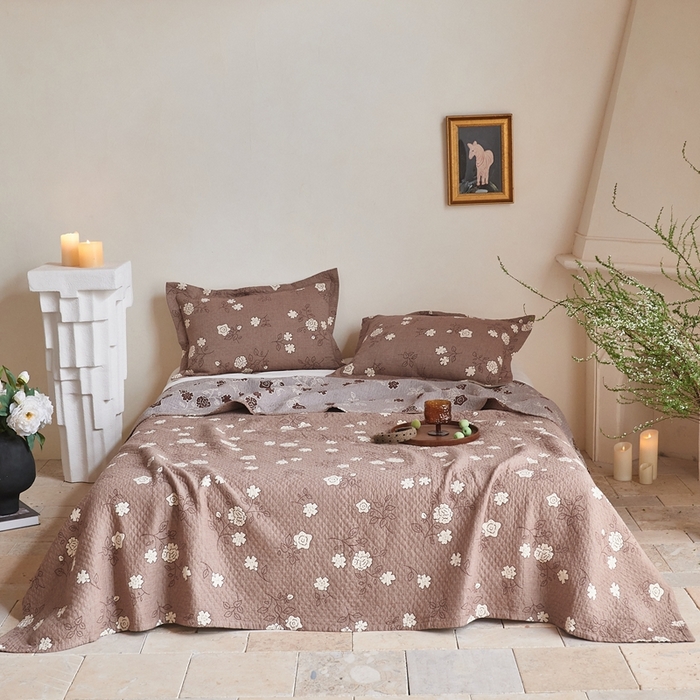 沐瑟家纺 2026新款床盖三件套 木棉花-咖色