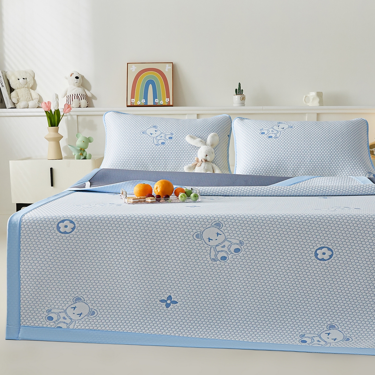 91家纺网 家纺一手货源 找家纺 奇丝雅 2026新款夏季A类冰豆豆凉席冰丝凉席家用冰丝席可机洗水洗单人学生宿舍上下铺寝室 抱抱熊-蓝