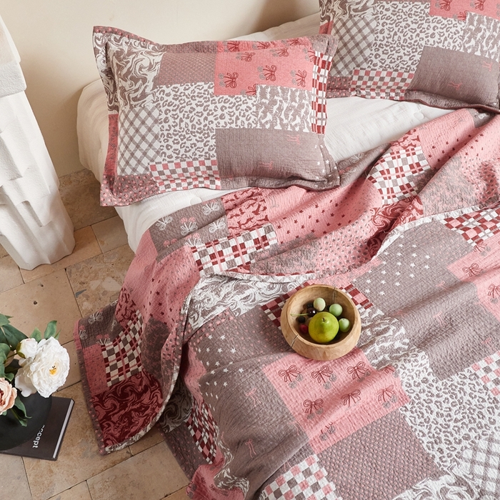 91家纺网 家纺一手货源 找家纺 沐瑟家纺 2026新款床盖三件套 拼接格