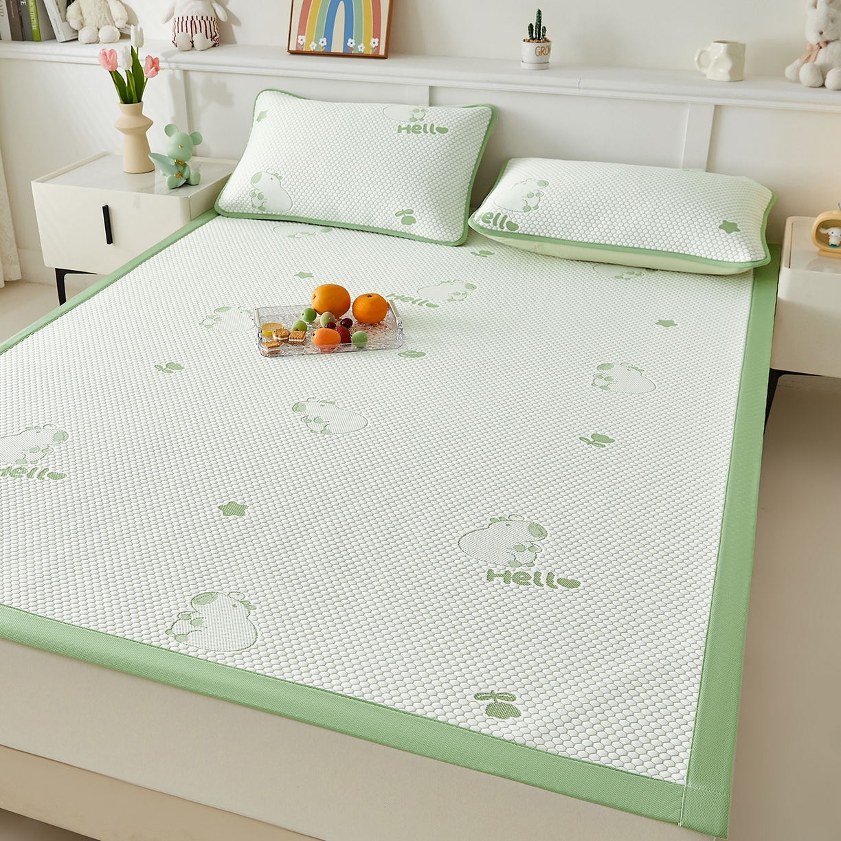 91家纺网 家纺一手货源 找家纺 奇丝雅 2026新款夏季A类冰豆豆凉席冰丝凉席家用冰丝席可机洗水洗单人学生宿舍上下铺寝室 卡皮巴拉-绿